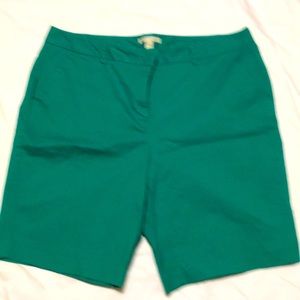 ❤️ BOGO❤️ Emerald green  shorts, like NEW